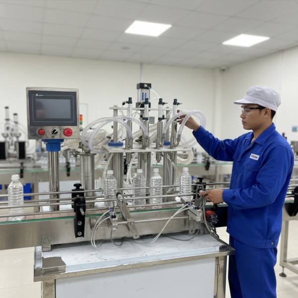 Máy chiết 4 vòi tự động 100ml – 1 lít – Công suất cao, chiết nhanh chính xác