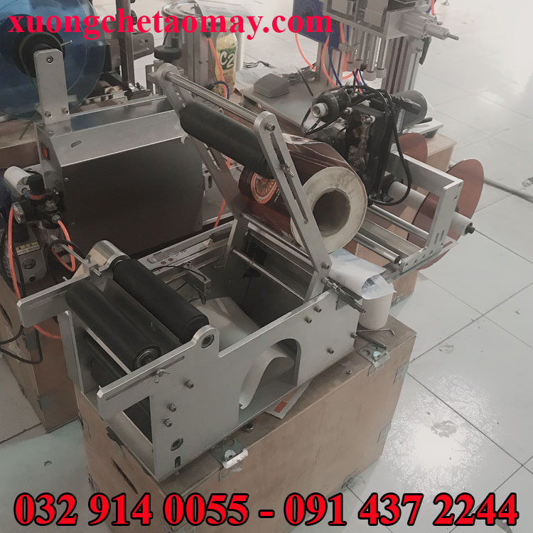 Máy dán nhãn giá rẻ chính hãng