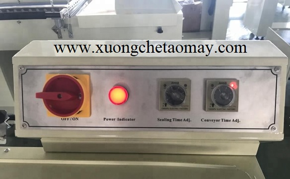 bảng điều khiển máy co màng co
