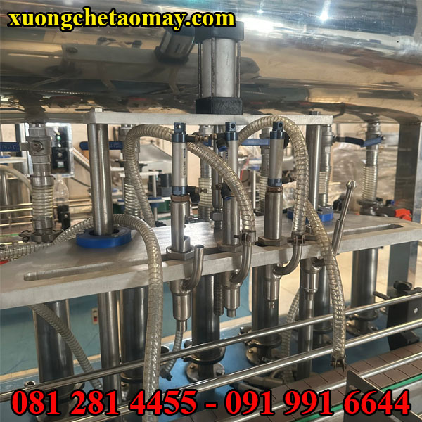 Máy chiết rót 4 vòi tự động 